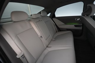 2025 Hyundai IONIQ 6 — photo 4 of 21