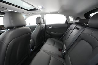 2022 Hyundai Kona — photo 19 of 29