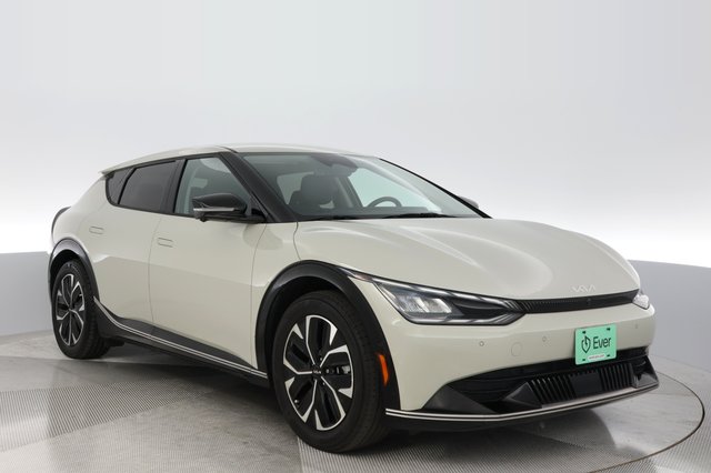 2023 Kia EV6 — photo 9 of 19