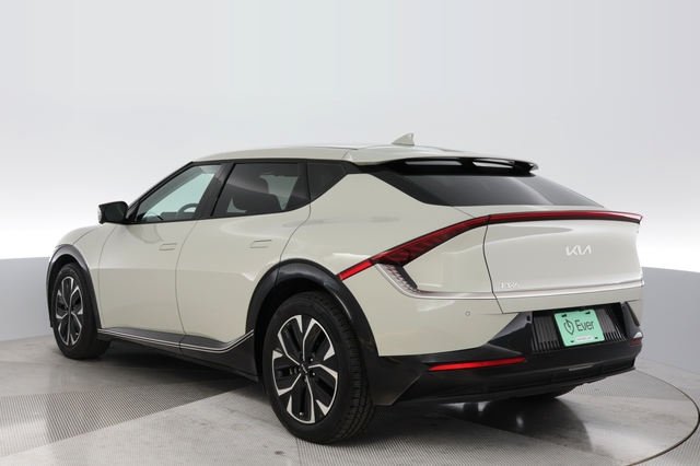 2023 Kia EV6