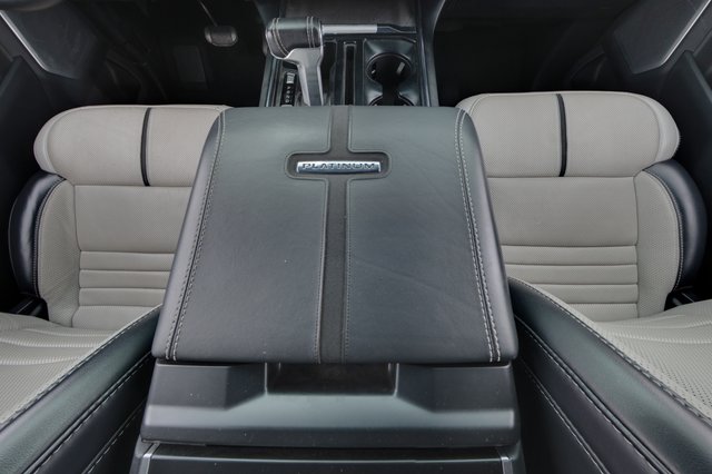 2023 Ford F-150 Lightning — photo 15 of 17