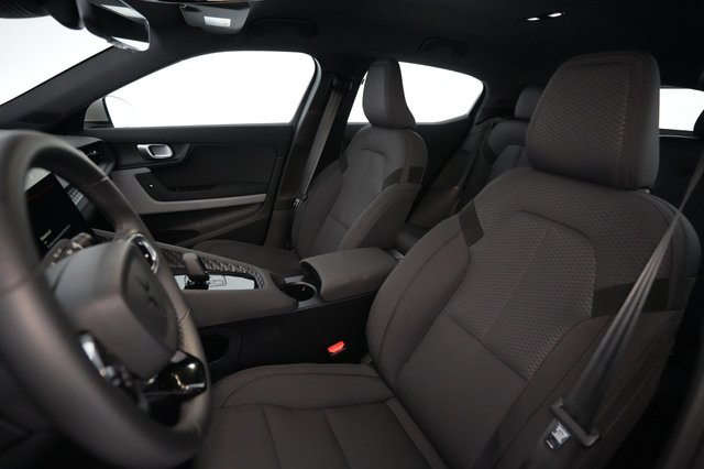 2024 Polestar 2 — photo 3 of 24