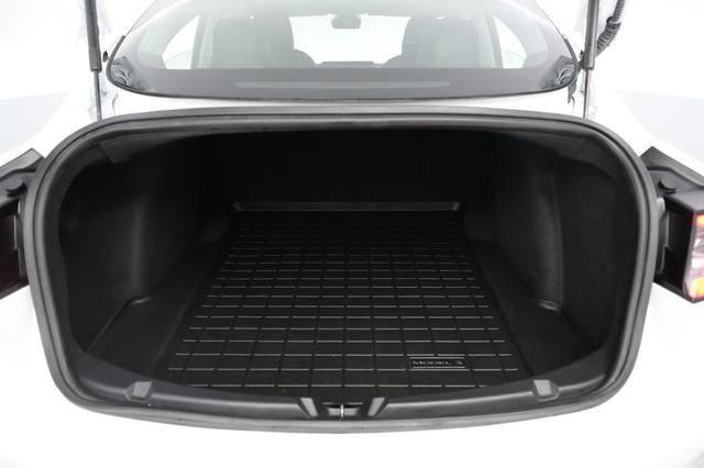 2020 Tesla Model 3 — photo 6 of 22
