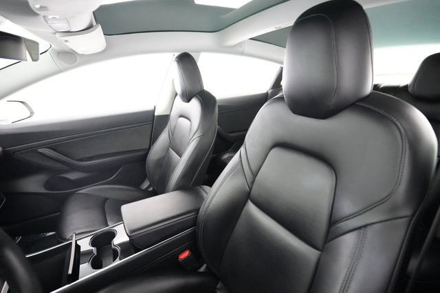 2020 Tesla Model 3 — photo 3 of 22