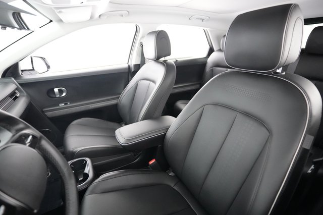 2024 Hyundai IONIQ 5 — photo 3 of 26