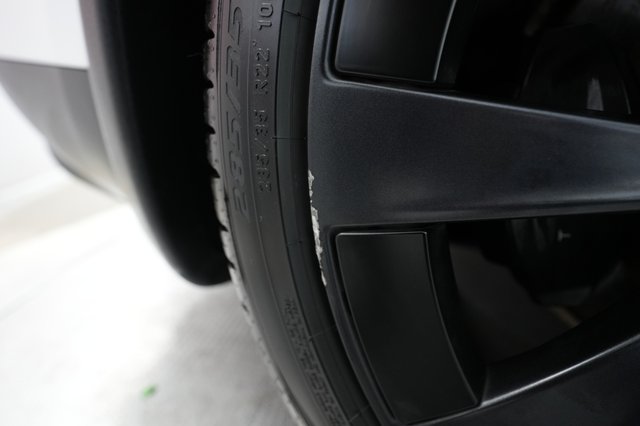 2023 Tesla Model X — photo 24 of 25