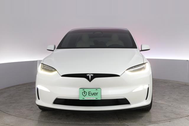 2023 Tesla Model X — photo 9 of 25