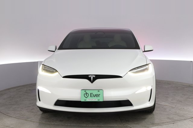2023 Tesla Model X — photo 9 of 25