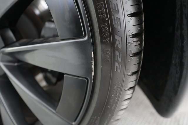 2023 Tesla Model X — photo 23 of 25