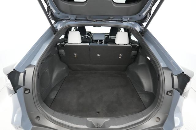 2023 Subaru Solterra — photo 6 of 18