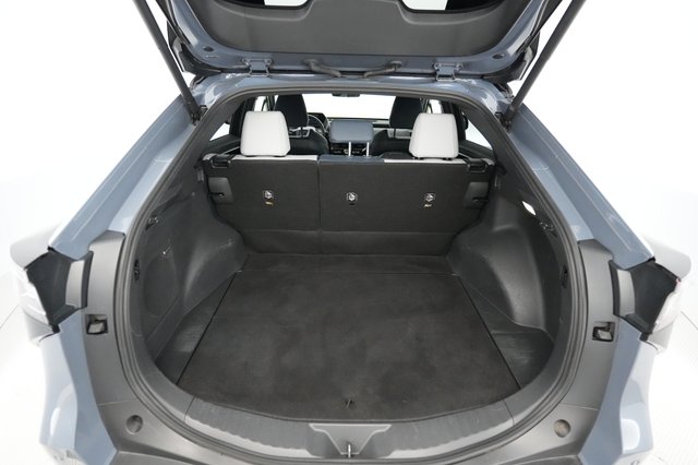 2023 Subaru Solterra — photo 6 of 18