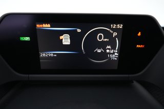 2023 Subaru Solterra — photo 5 of 18