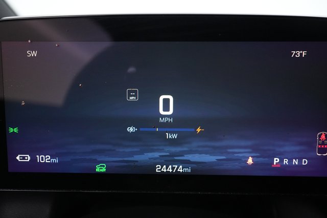 2024 Chevrolet Equinox EV — photo 5 of 27