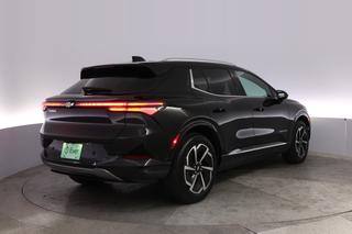 2024 Chevrolet Equinox EV — photo 2 of 23