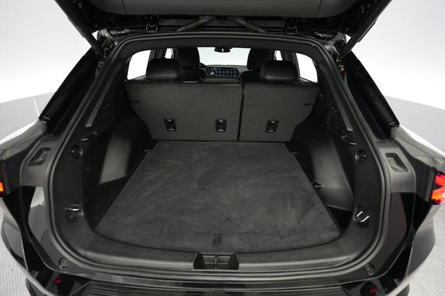 2024 Chevrolet Equinox EV — photo 6 of 23