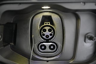 2024 Chevrolet Equinox EV — photo 8 of 23