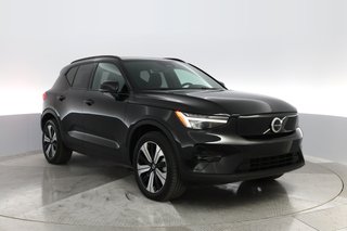 2023 Volvo XC40 Recharge — photo 7 of 31