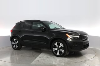 2023 Volvo XC40 Recharge — photo 8 of 31
