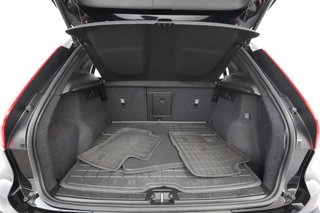 2023 Volvo XC40 Recharge — photo 21 of 31