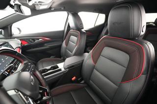 2024 Chevrolet Equinox EV — photo 3 of 20