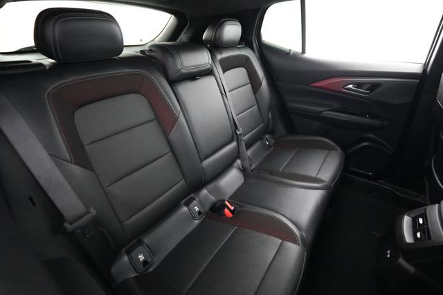 2024 Chevrolet Equinox EV — photo 4 of 20