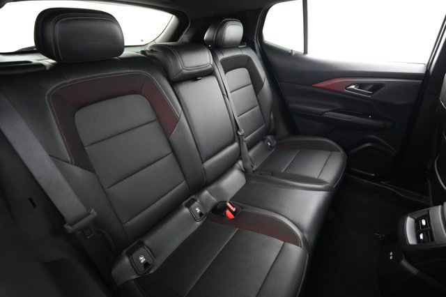 2024 Chevrolet Equinox EV — photo 4 of 20