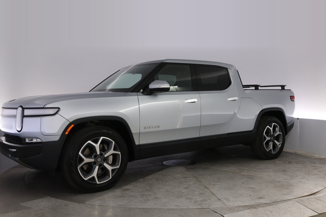 2024 Rivian R1T