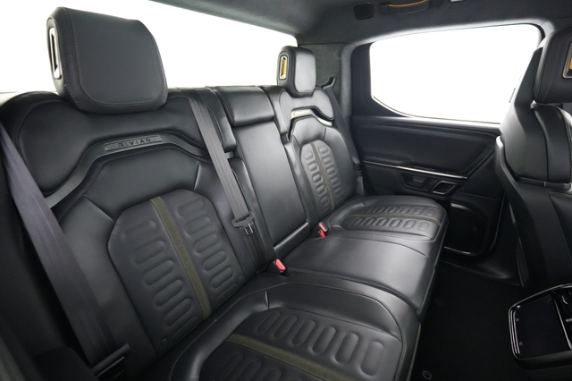 2024 Rivian R1T