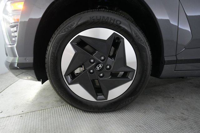 2024 Hyundai Kona Electric — photo 15 of 22
