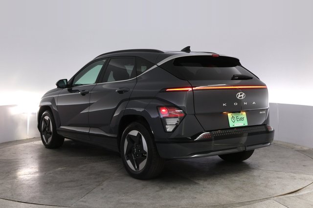 2024 Hyundai Kona Electric — photo 13 of 22