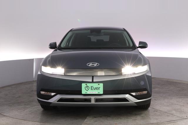 2024 Hyundai IONIQ 5 — photo 9 of 24