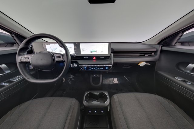 2024 Hyundai IONIQ 5 — photo 21 of 24
