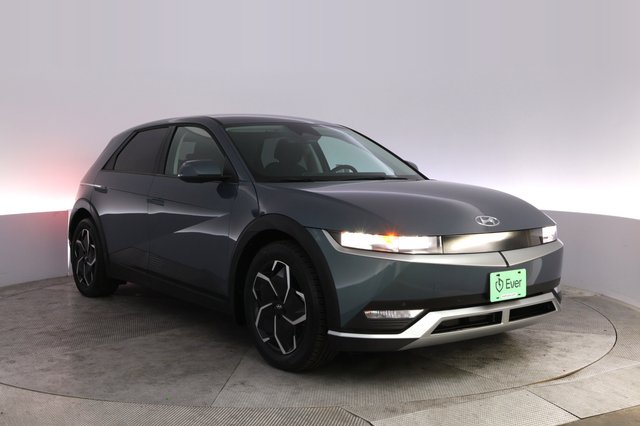 2024 Hyundai IONIQ 5 — photo 10 of 24