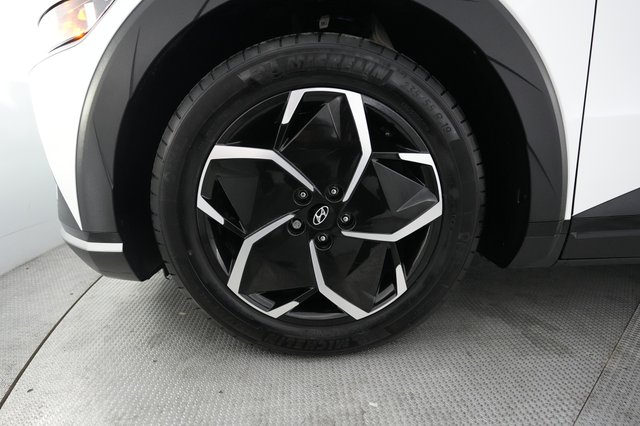 2024 Hyundai IONIQ 5 — photo 15 of 22