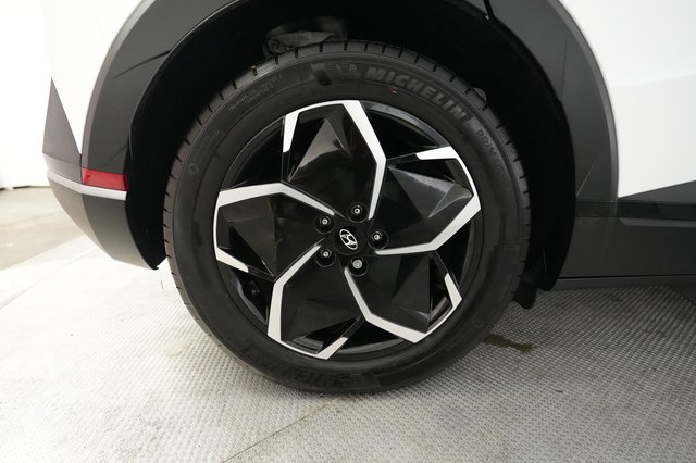 2024 Hyundai IONIQ 5 — photo 17 of 22