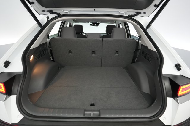 2024 Hyundai IONIQ 5 — photo 6 of 22