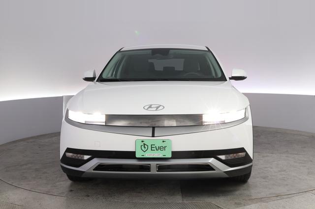 2024 Hyundai IONIQ 5 — photo 9 of 22