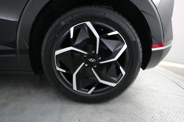 2024 Hyundai IONIQ 5 — photo 7 of 24