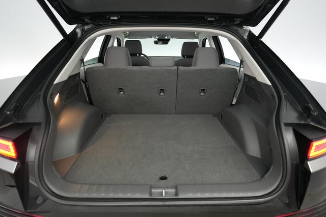 2024 Hyundai IONIQ 5 — photo 6 of 24