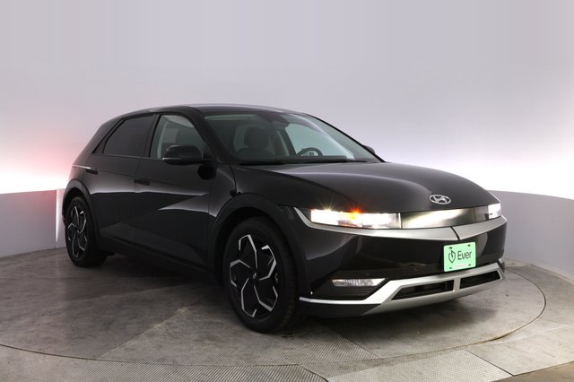 2024 Hyundai IONIQ 5 — photo 10 of 24