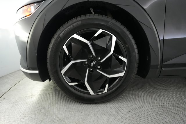 2024 Hyundai IONIQ 5 — photo 15 of 24