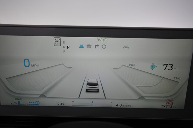 2024 Hyundai IONIQ 5 — photo 5 of 24