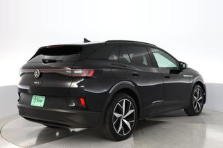 2023 Volkswagen ID.4 — photo 2 of 18