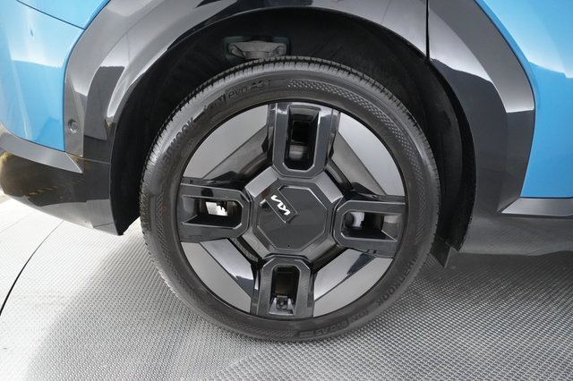 2024 Kia EV9 — photo 7 of 23