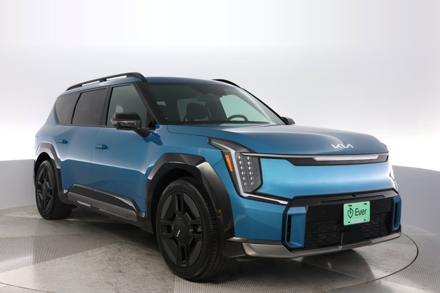2024 Kia EV9 — photo 10 of 23