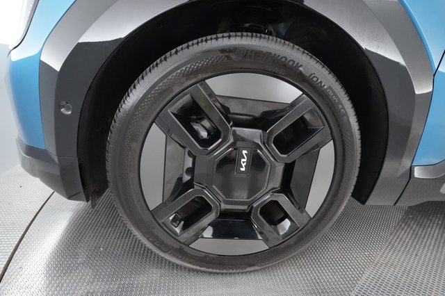 2024 Kia EV9 — photo 16 of 23