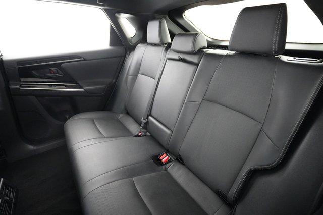 2023 Subaru Solterra — photo 19 of 23