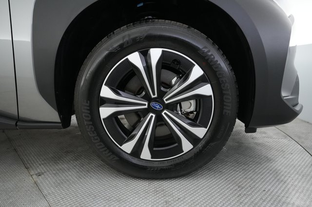 2023 Subaru Solterra — photo 16 of 21
