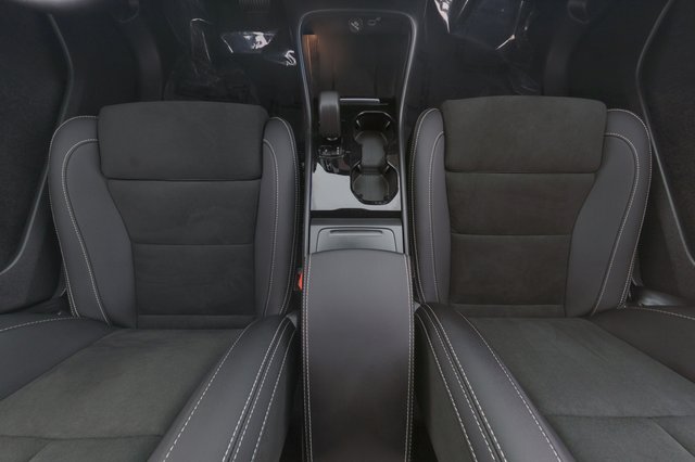 2023 Volvo XC40 Recharge — photo 22 of 24