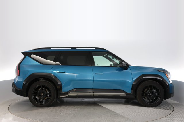 2024 Kia EV9 — photo 10 of 19